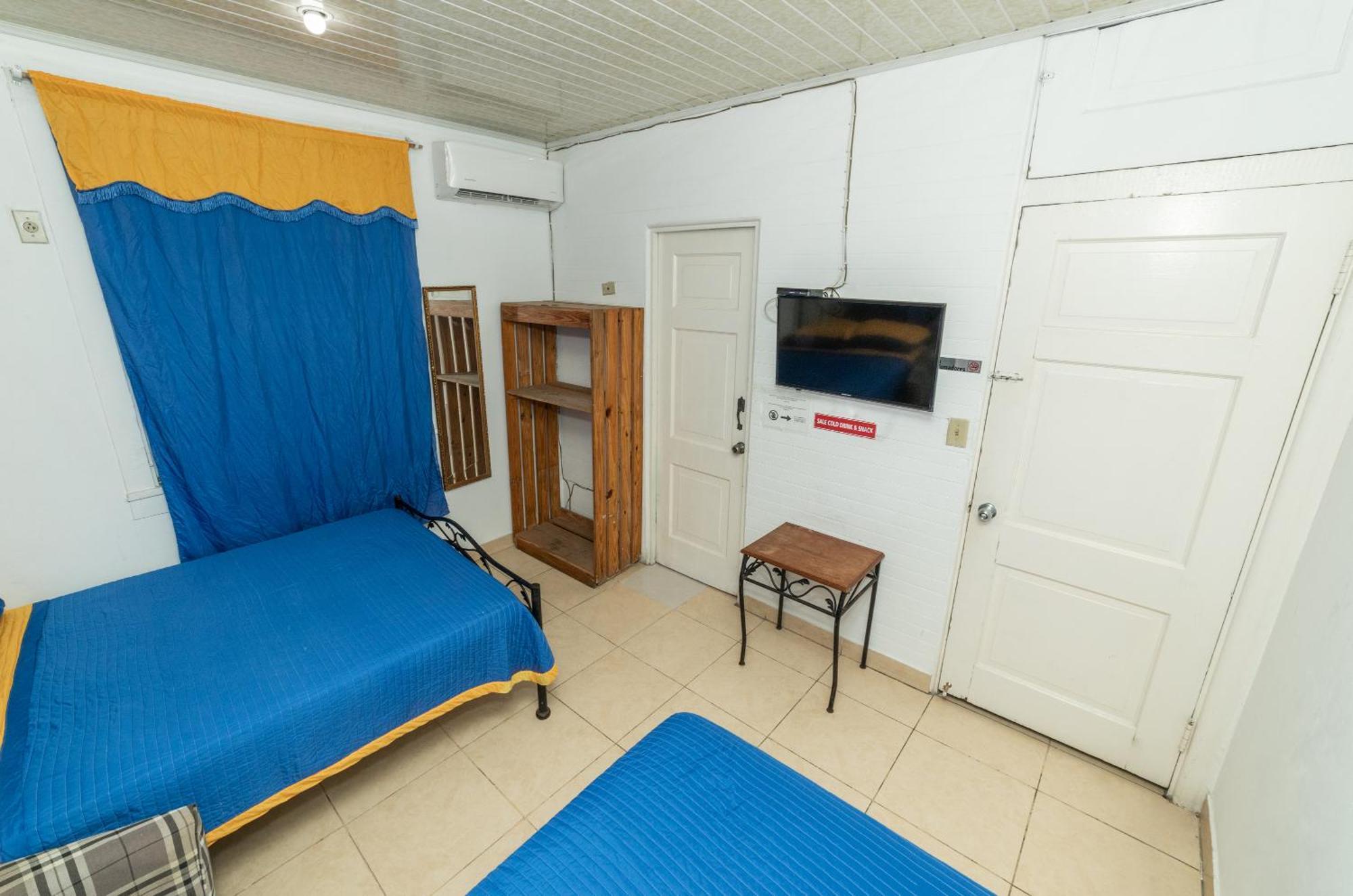 Hostal Amador Familiar Панама Сити Стая снимка